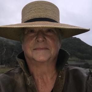 Meet your Posher, Deb